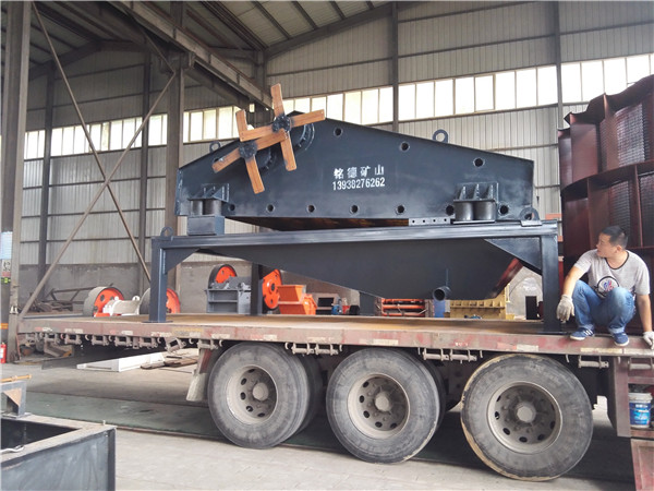 ��ɰ�C�lչ���΁��f����������������������